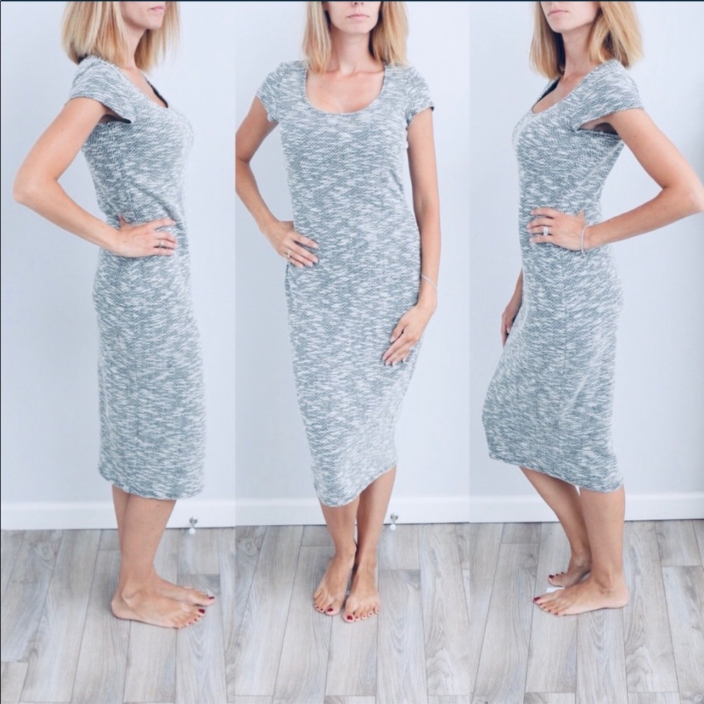 NWT Mid-Length Maxi Dress